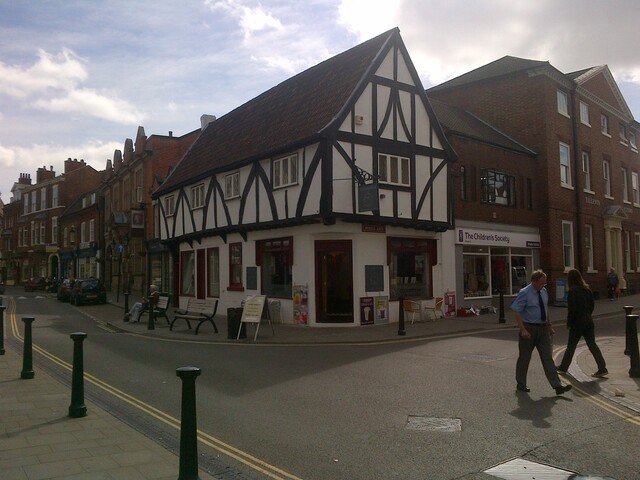 Photograph of timber framed building 22 and 24 Kirkgate, Newark